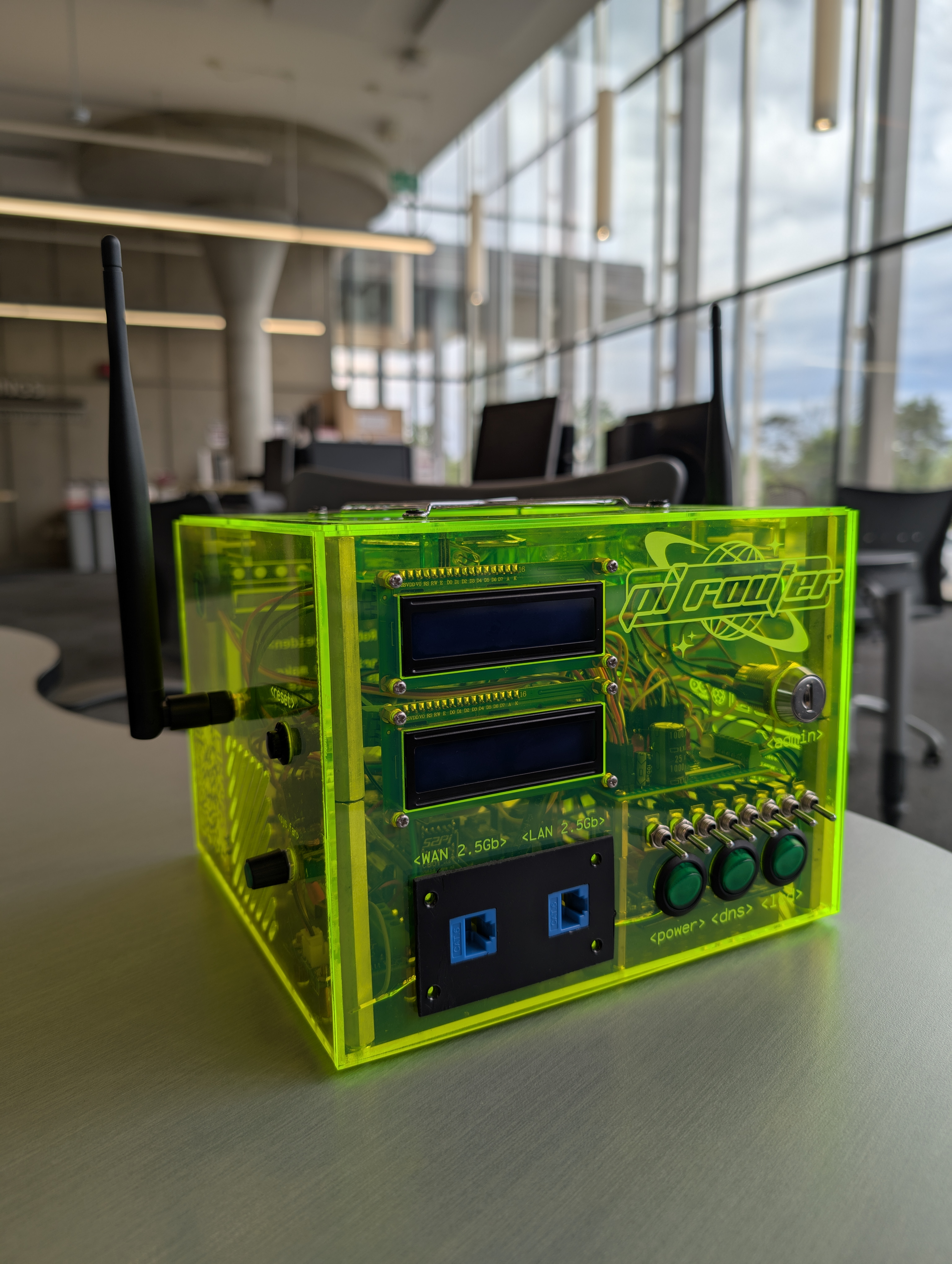 A nice picture of the face of the router, on an angle, in nice lighting